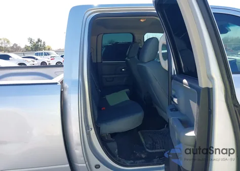 2016 Ram 1500 Slt z USA, uszkodzony, nr VIN 1C6RR6GT2GS231455